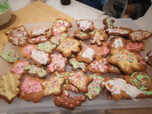 Weihnachtslebkuchen backen.