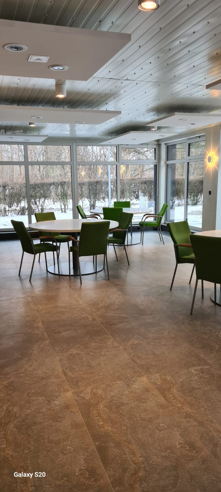 Mehr über den Artikel erfahren Eröffnung des neuen Speisesaals.