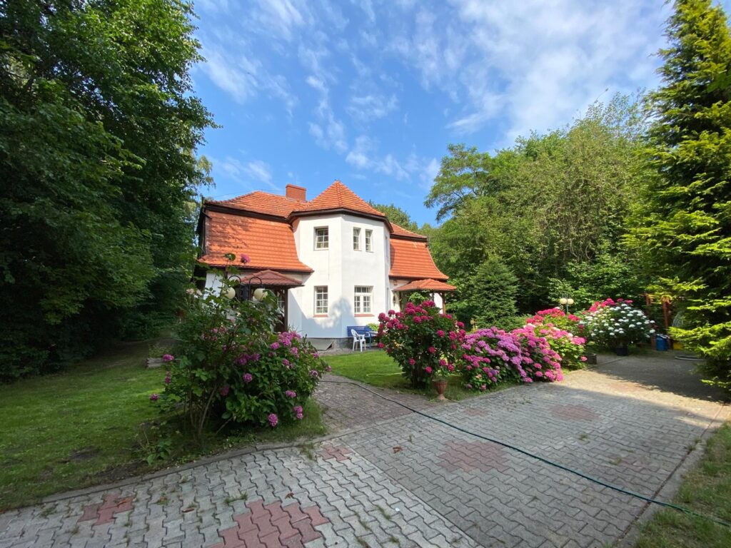 Rose Senior Resort